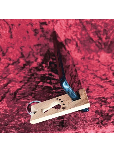 Porte Clés Bois D'un Support Smartphone Avec un pieds