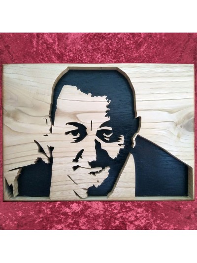 Tableau bois de Coluche