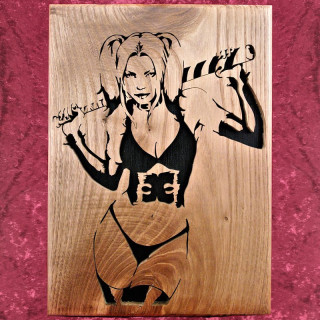 Tableau en bois noble d’une personnalité connu, voilà Harley Quinn