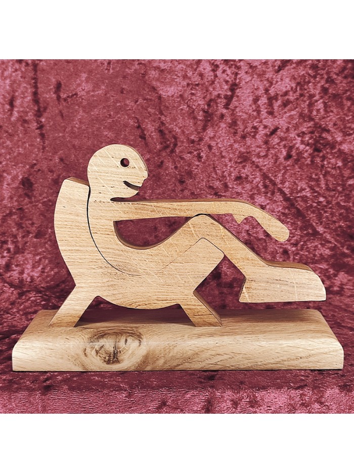 Les sympatoches en bois,papa au repos