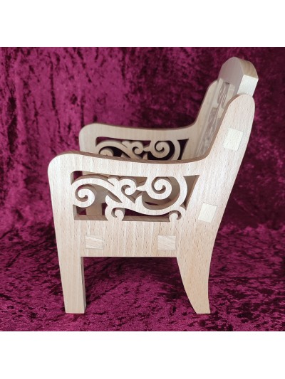 porte plante en bois d'une chaise