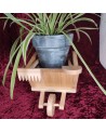 porte plante en bois d'une brouette
