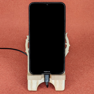 Station D'accueil Pour Smartphone avec une arbre de vie