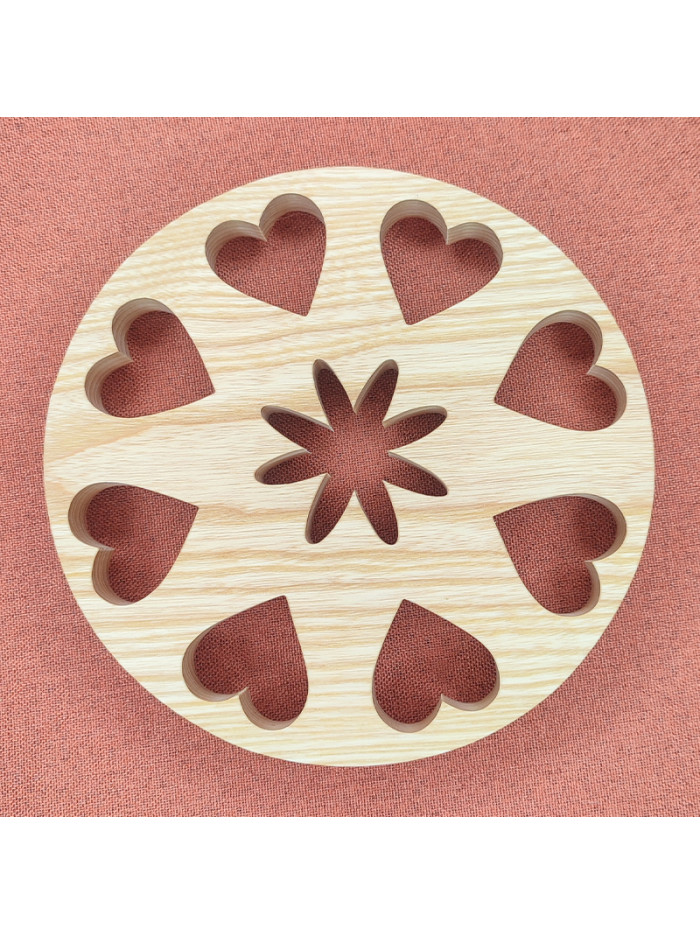 Dessous De Plat en bois Rond Avec des Coeurs