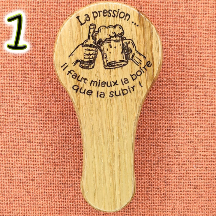 décapsuleur de poche personnalisable qui vous suivra partout en chêne