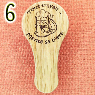 décapsuleur de poche personnalisable qui vous suivra partout en chêne