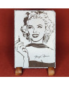 Gravure sur ardoise de Marilyn Monroe