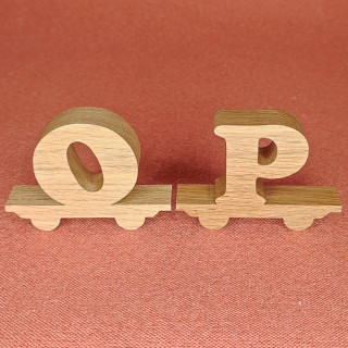 Je vous propose un train entièrement personnalisable avec prénom