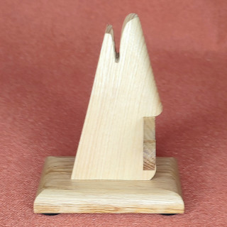 voici un magnifique porte lunette "Moai" pour homme en chêne et frêne