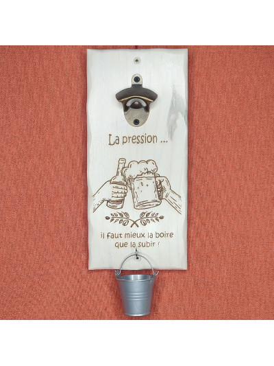 Décapsuleur bois Avec une...