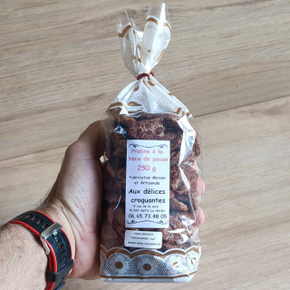 Voici des pralines Noix de pecan de 250 g finement préparer pour vous