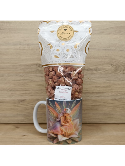 Mug avec deux fées assises sur une fleur