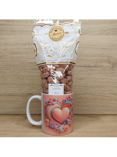 Mug avec une multitude de coeur de couleur pastel