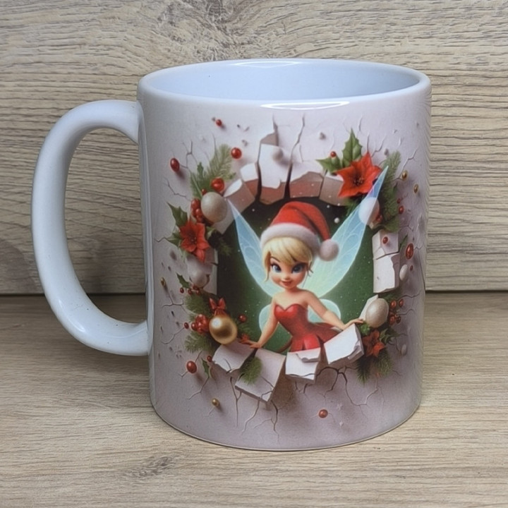Mug à personnaliser, vous trouverez dessus la fée Clochette Noël