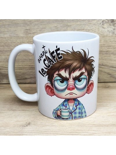 Mug d'un jeune homme...