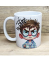 Mug d'un jeune homme "besoin d'un café"
