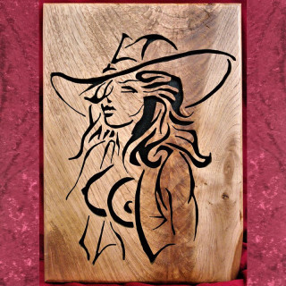 Tableau en bois noble d’une cowgirl sexy avec chemise ouverte