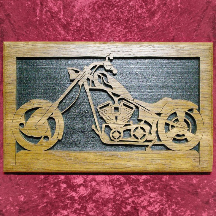 Voici un joli tableau d’une moto de biker