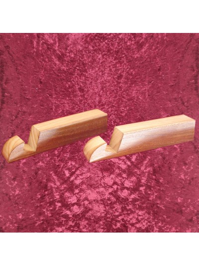 Deux Supports pour plaque