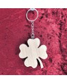 Porte clés bois d'un trèfle 4 feuilles