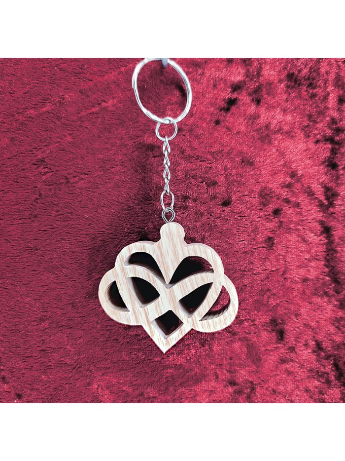 Porte clés bois avec un cœur avec le signe de l'infinie